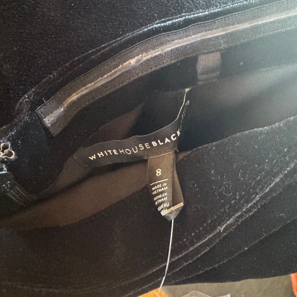 WHITE HOUSE BLACK MARKET WOMEN SIZE 8 BLACK VELVET TOP NWT GREAT FOR HOLIDAY PAR - Picture 7 of 7